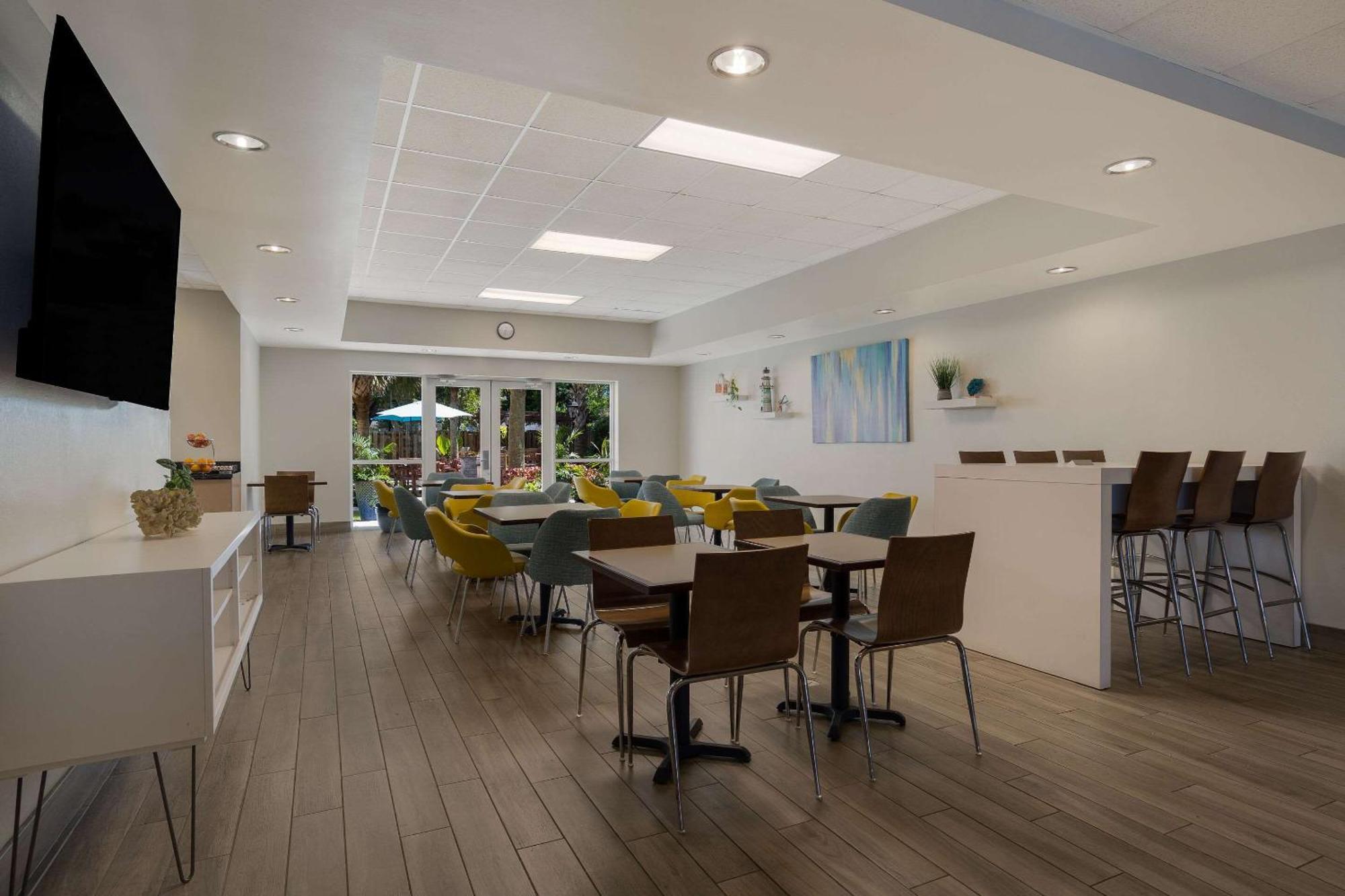 Mainstay Suites Wilmington - University Area Luaran gambar